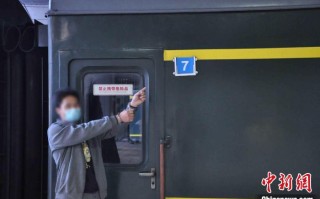 疯狂小偷科技 男子乘火车手机被盗延迟报警 小偷借助“免密支付”疯狂网购