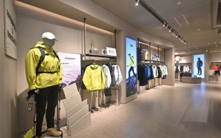 上海隐者科技 X-BIONIC创造户外新地标，上海旗舰店暨HERMIT隐者冲锋衣震撼启航