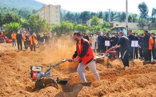 烟叶科技示范 新农机“大显身手” 科技赋能晋宁烤烟产业提质增效