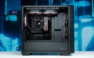 XG生态科技 BTF 2X生态推广重要一步：蓝宝石展出GC-HPWR供电显卡与主板